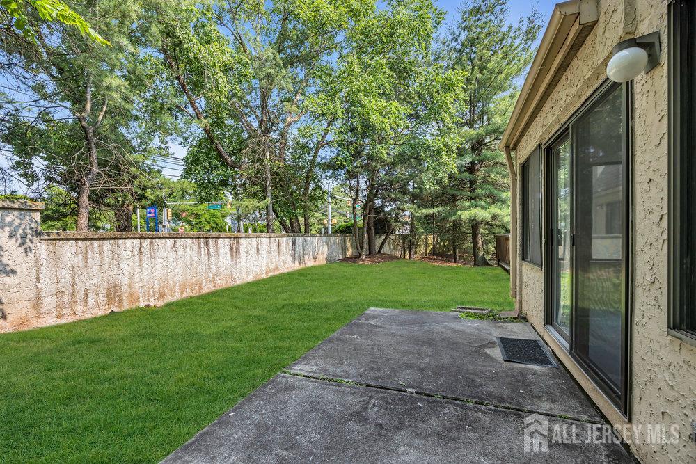 4 Gate House Lane Edison, NJ 08820 - Photo 36 of 37