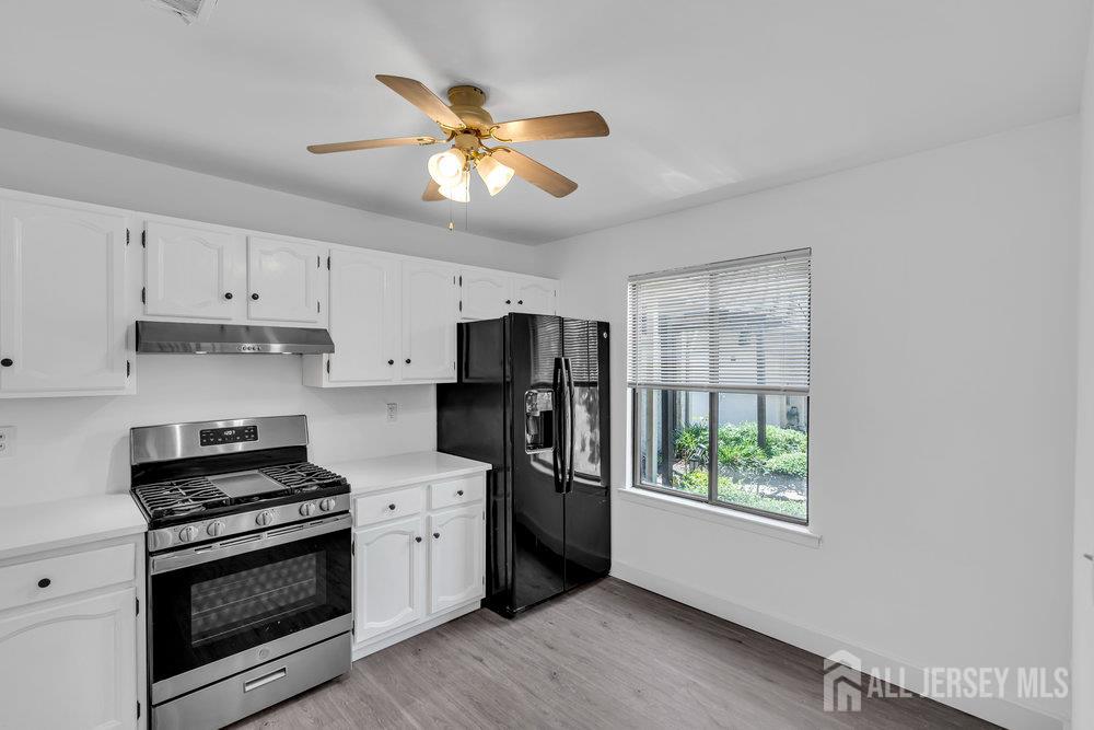 4 Gate House Lane Edison, NJ 08820 - Photo 10 of 37