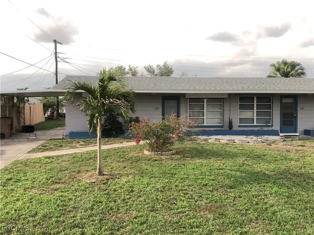 $1,200 | 1119 Wesley Street, Lehigh Acres, FL 33936