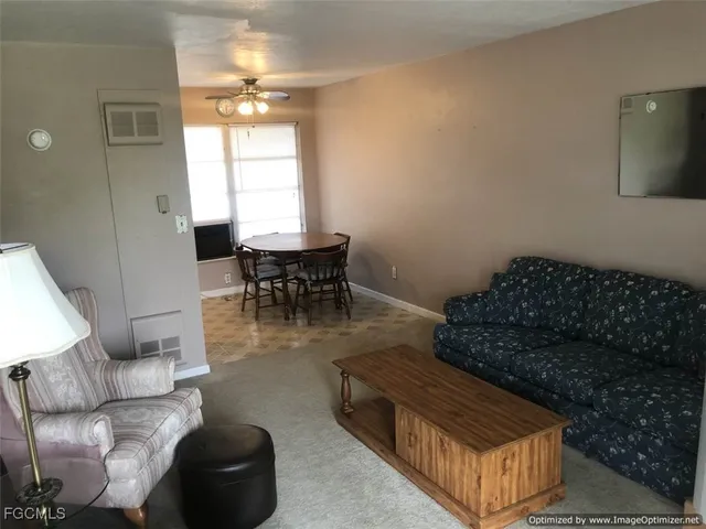 $1,200 | 1119 Wesley Street, Lehigh Acres, FL 33936