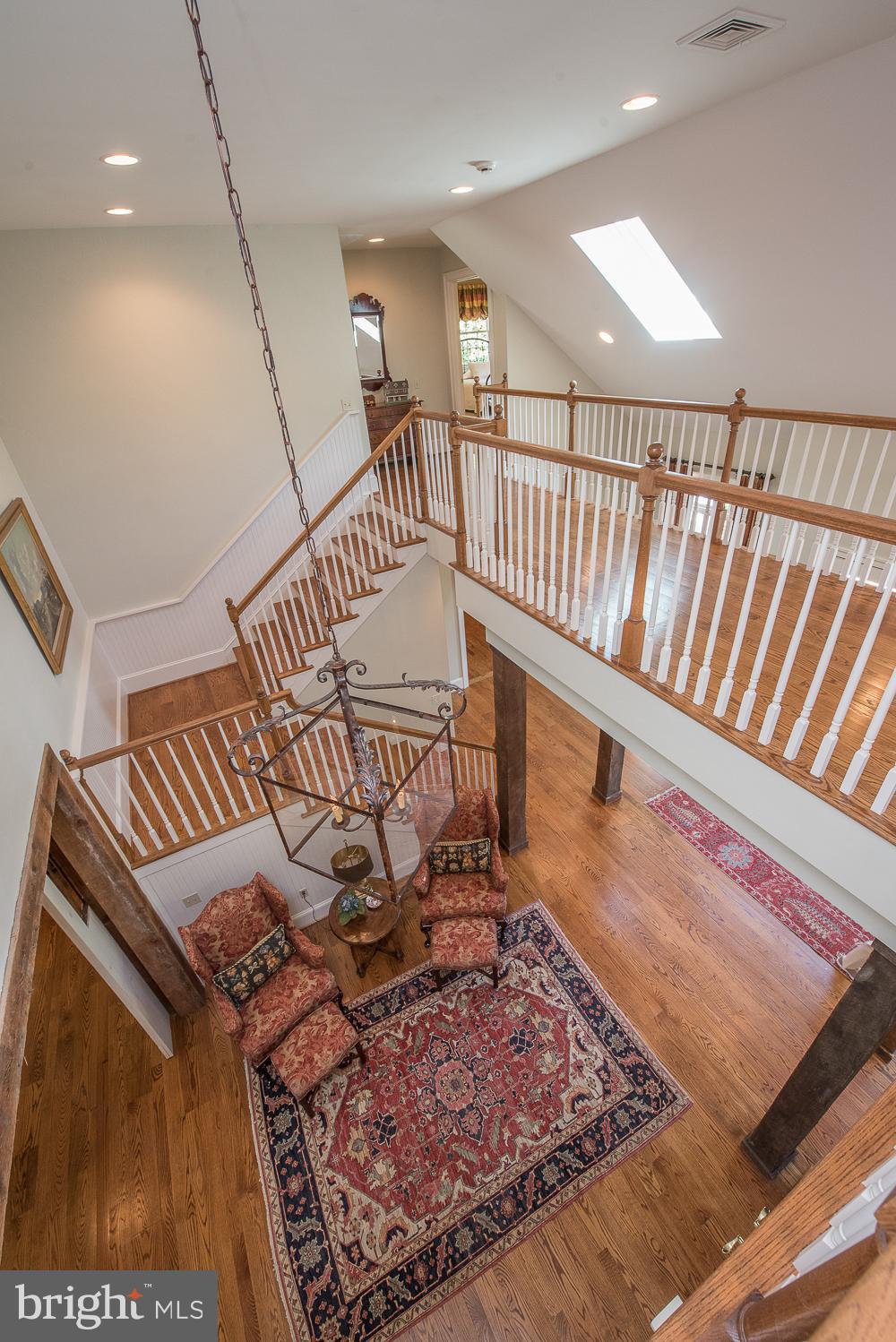 633 Newtown Road Berwyn, PA 19312 - Photo 22 of 46 Staircase from Entry