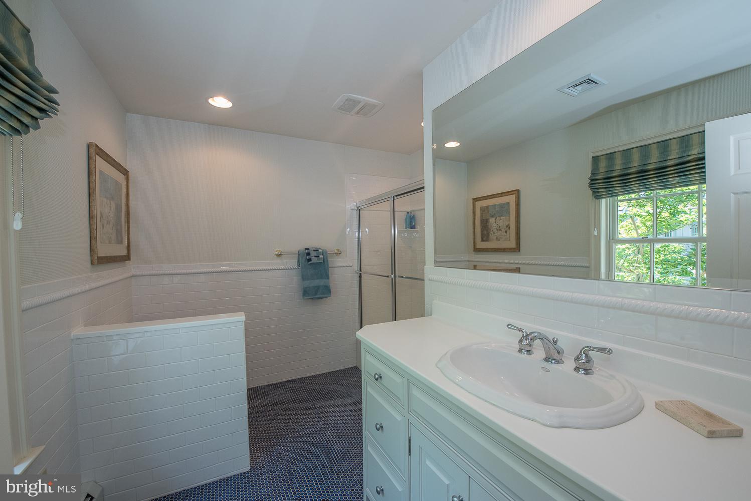 633 Newtown Road Berwyn, PA 19312 - Photo 28 of 46 Private Bathroom