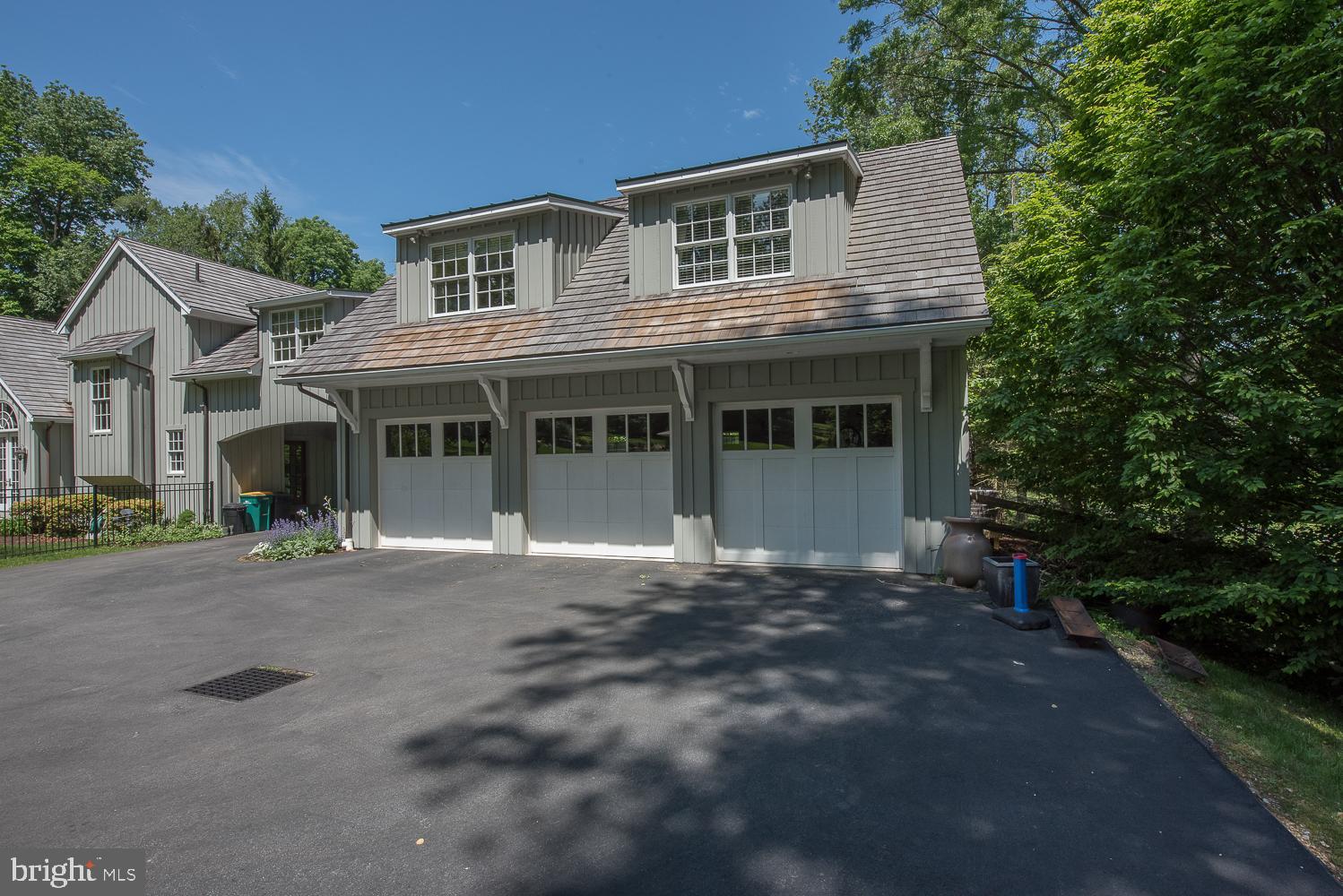 633 Newtown Road Berwyn, PA 19312 - Photo 35 of 46 Rear-facing 3-car garage
