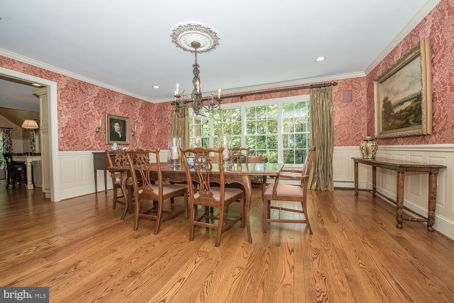 633 Newtown Road Berwyn, PA 19312 - Photo 8 of 46 Grand Dining Room