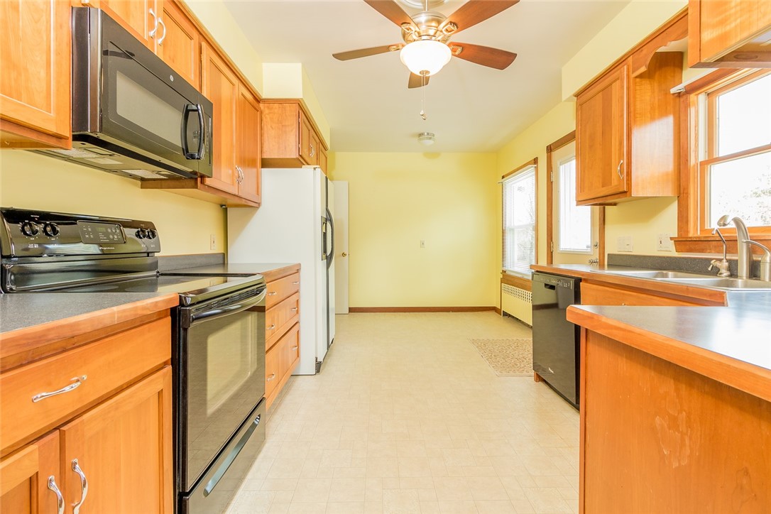 99 Boombridge Road Westerly, RI 02891 - Photo 14 of 30