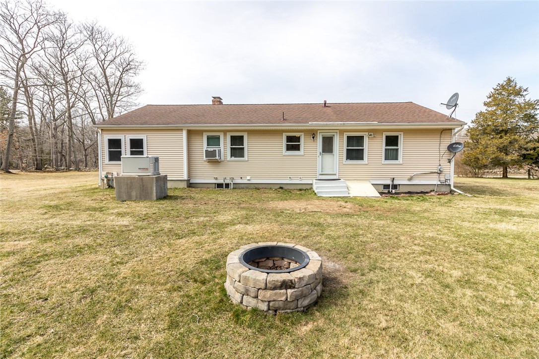 99 Boombridge Road Westerly, RI 02891 - Photo 6 of 30