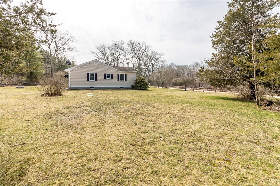 99 Boombridge Road Westerly, RI 02891 - Photo 10 of 30