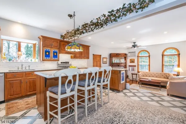 $889,000 | 151 Washington Avenue, Hillsdale, NJ 07642