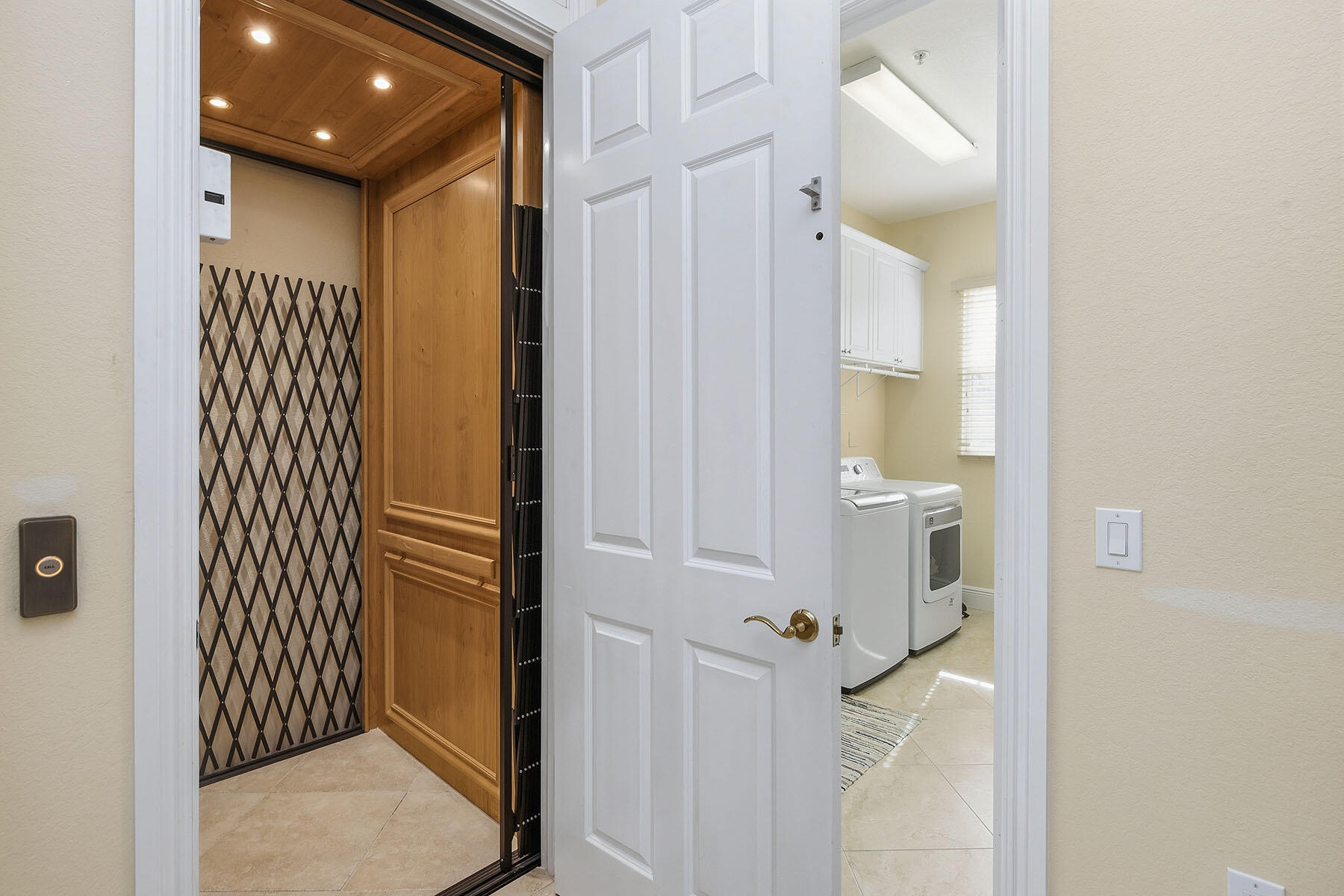 9106 Cascada Way, Unit 202 Naples, FL 34114 - Photo 20 of 47 225067325jj