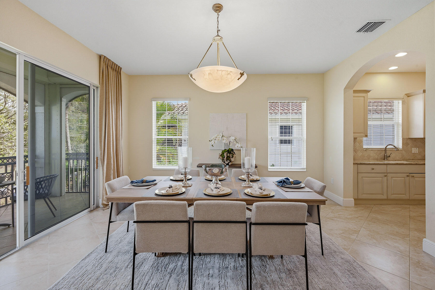 9106 Cascada Way, Unit 202 Naples, FL 34114 - Photo 5 of 47 225067325bb