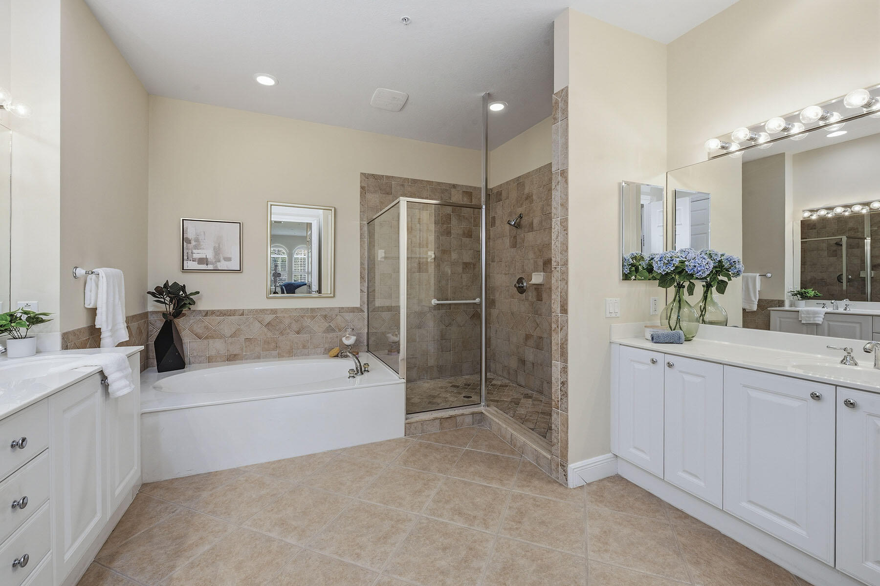 9106 Cascada Way, Unit 202 Naples, FL 34114 - Photo 6 of 47 225067325bgg