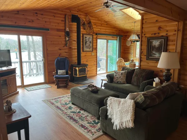 $749,900 | N12946 Morgan Lake Drive, Wausaukee, WI 54177