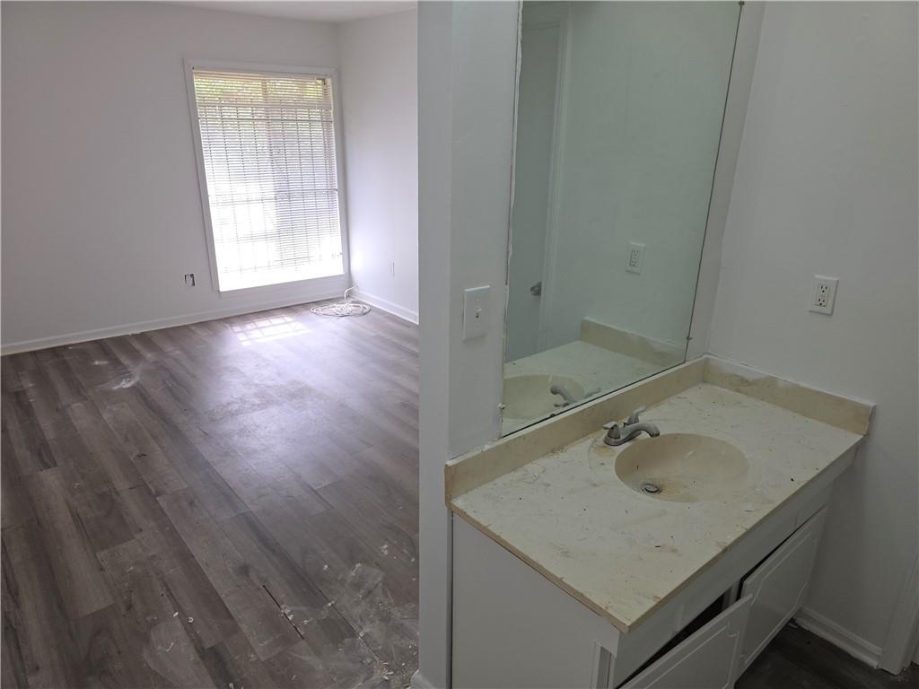 3183 Nectarine Circle Decatur, GA 30034 - Photo 12 of 15 a bathroom with a sink and a mirror