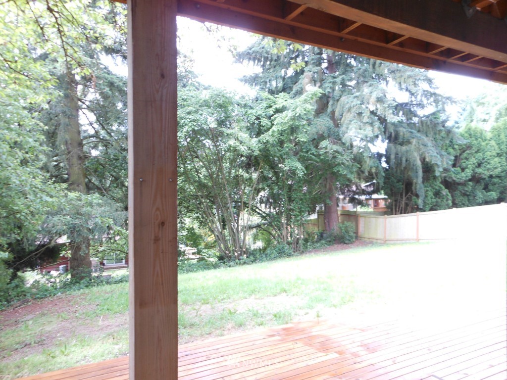 10723 Northeast 189th Street Bothell, WA 98011 - Photo 20 of 23