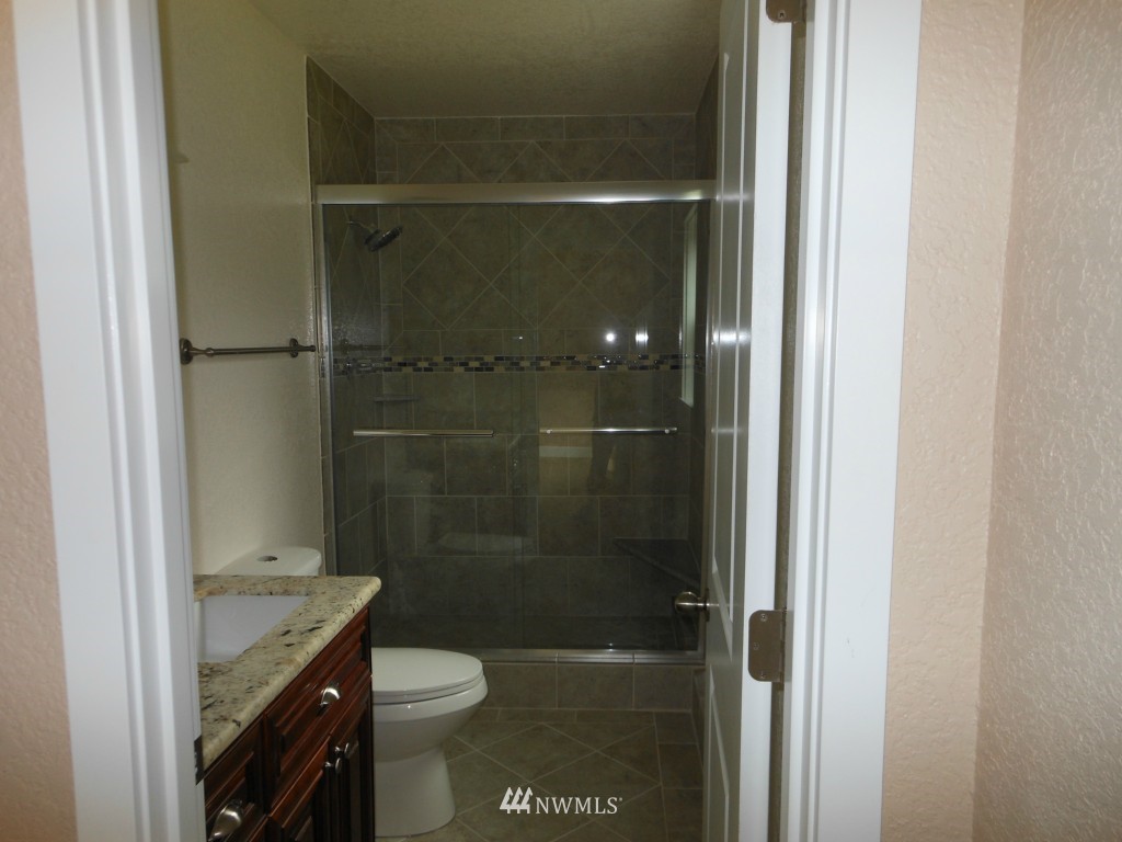 10723 Northeast 189th Street Bothell, WA 98011 - Photo 10 of 23