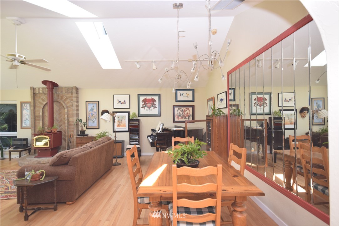 624 Billy Smith Road Port Angeles, WA 98362 - Photo 11 of 23 Gallery Image 11