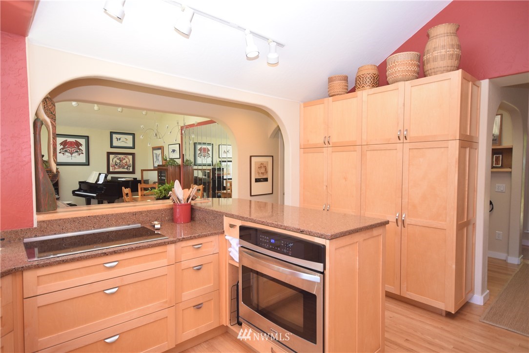 624 Billy Smith Road Port Angeles, WA 98362 - Photo 9 of 23 Gallery Image 9