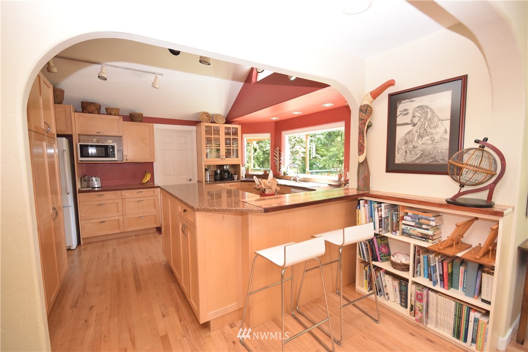 624 Billy Smith Road Port Angeles, WA 98362 - Photo 10 of 23 Gallery Image 10