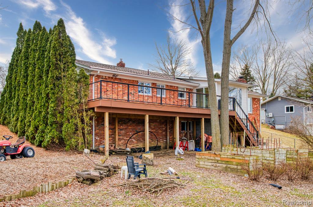 171 Endicott Howell, MI 48843 - Photo 28 of 36 Gallery Image 28