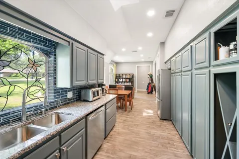 $795,000 | 2037 Lazy Lane, Keller, TX 76262