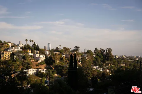 $3,295,000 | 1825 Redesdale Avenue, Los Angeles, CA 90026