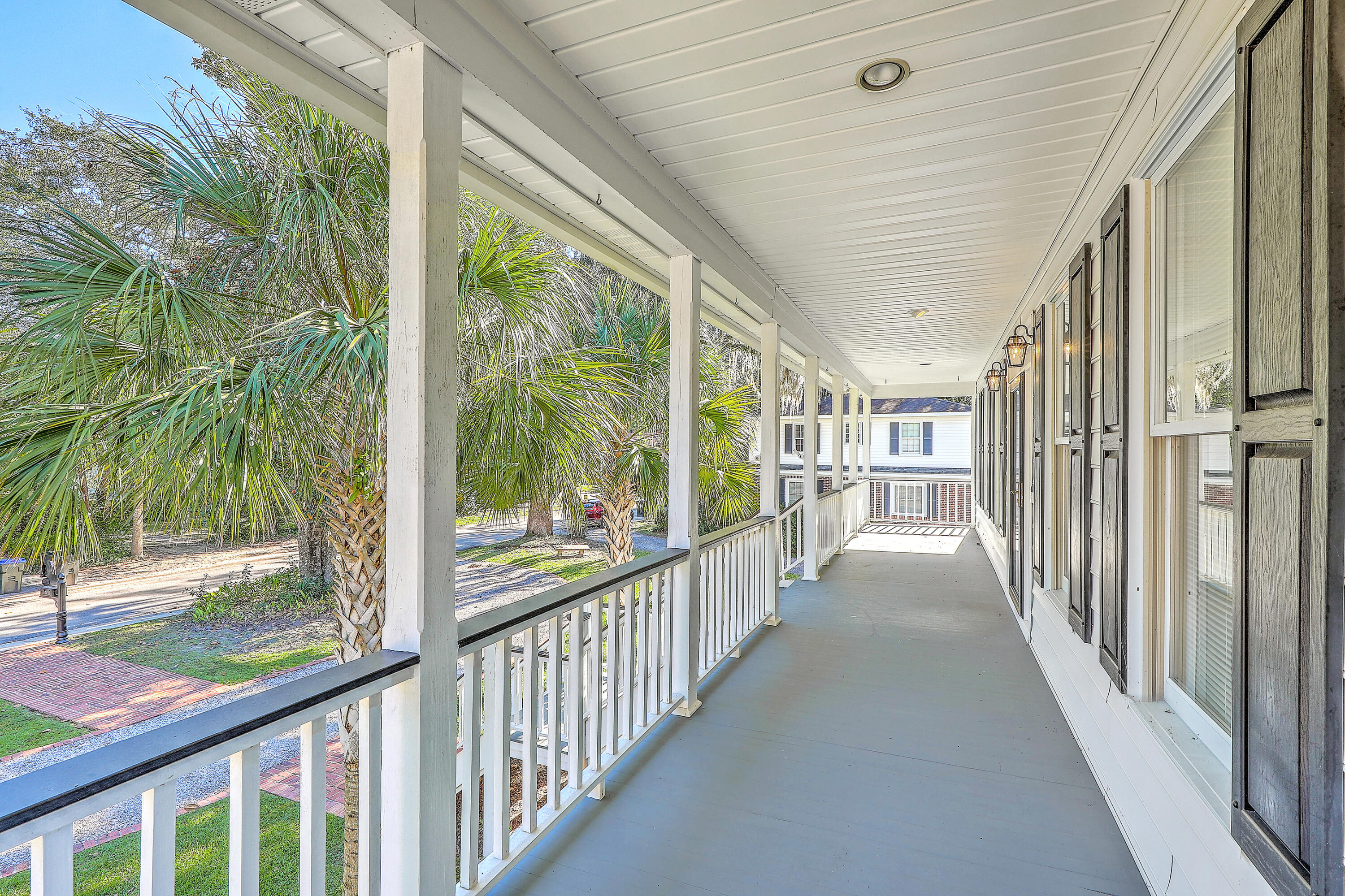 317 Rutherford Street Summerville, SC 29483 - Photo 5 of 50 0W7A8741_2_3_4_5_6_7