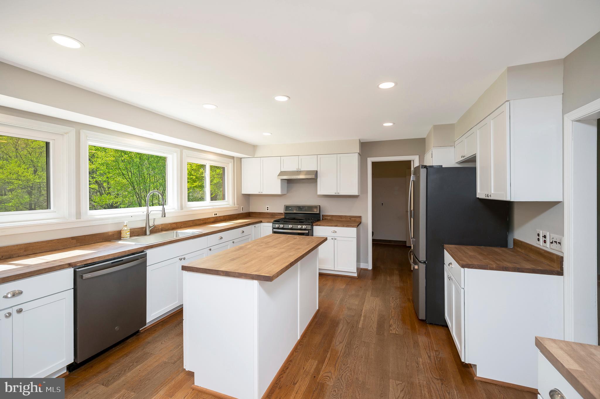 3195 Fiery Run Road Markham, VA 22643 - Photo 7 of 126
