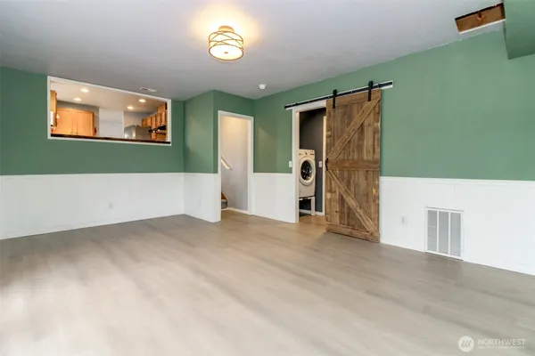 $3,200 | 124 Jewell Street, Enumclaw, WA 98022
