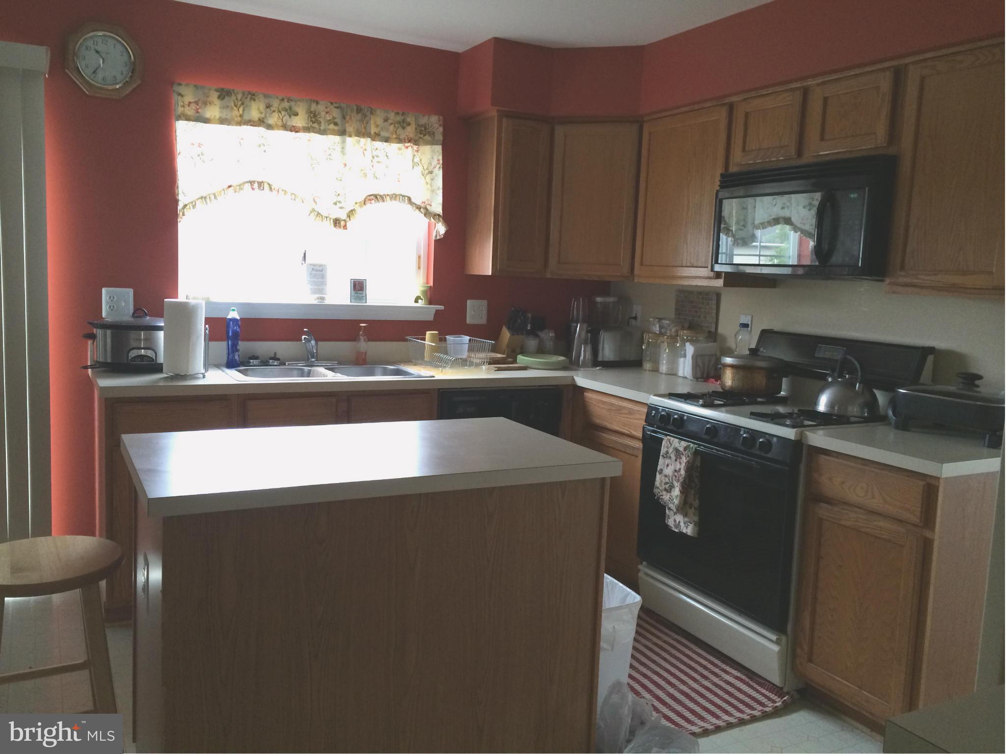 3503 Kidder Road Clinton, MD 20735 - Photo 3 of 9 Kitchen