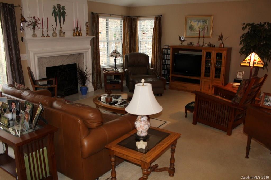 7413 Reedy Creek Road Charlotte, NC 28215 - Photo 8 of 19