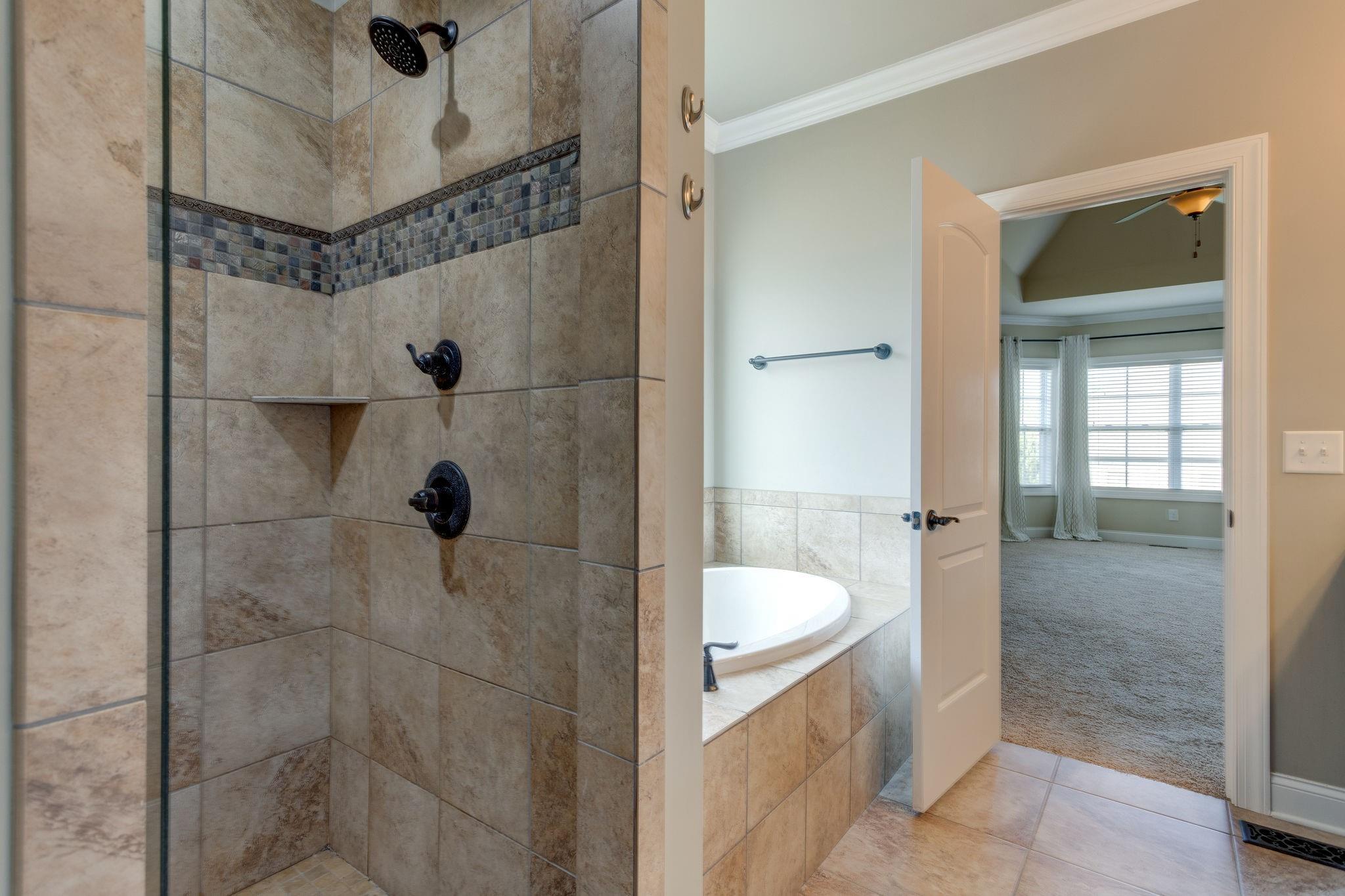 2075 Autumn Ridge Way Spring Hill, TN 37174 - Photo 15 of 27 Owner's bath has large soaking tub and walk in shower.