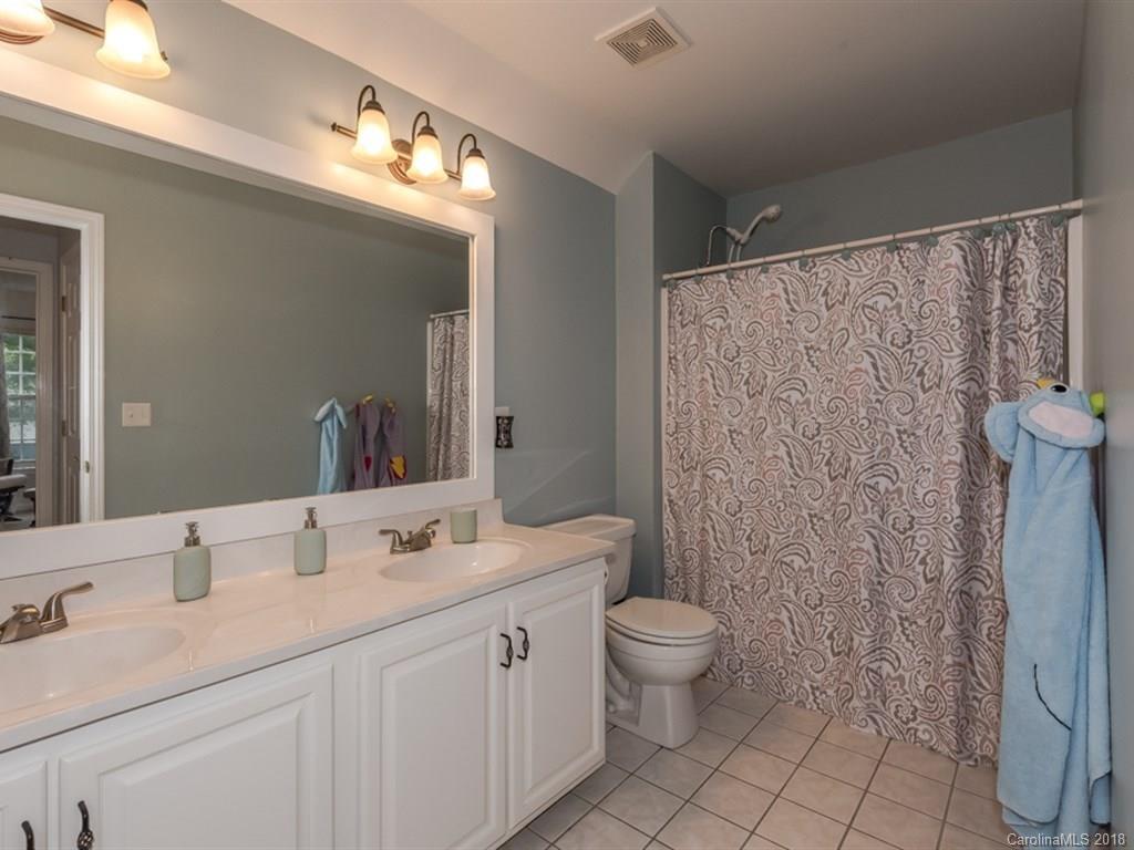 540 Whitehead Court Fort Mill, SC 29708 - Photo 22 of 36
