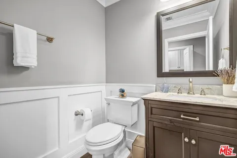 $2,650,000 | 12233 Malone Street, Los Angeles, CA 90066
