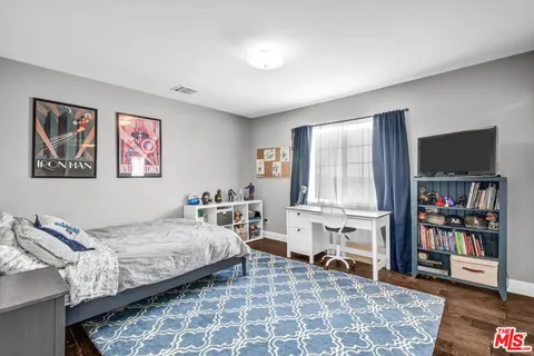 $2,650,000 | 12233 Malone Street, Los Angeles, CA 90066