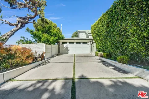 $2,650,000 | 12233 Malone Street, Los Angeles, CA 90066