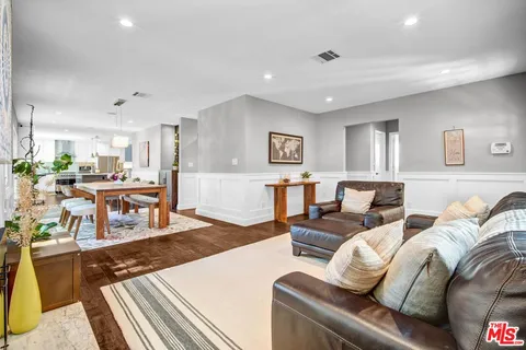 $2,650,000 | 12233 Malone Street, Los Angeles, CA 90066