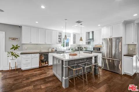 $2,650,000 | 12233 Malone Street, Los Angeles, CA 90066