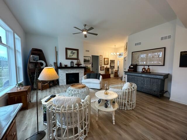 842 Medina Drive Mukwonago, WI 53149 - Photo 11 of 28 Great room