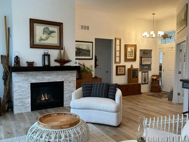 $649,900 | 842 Medina Drive, Mukwonago, WI 53149