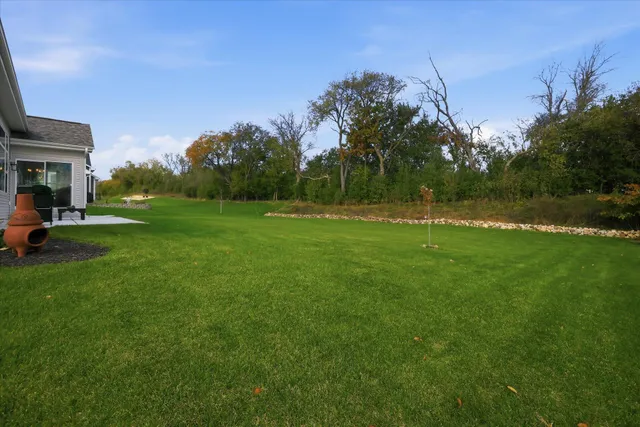 $656,900 | 842 Medina Drive, Mukwonago, WI 53149