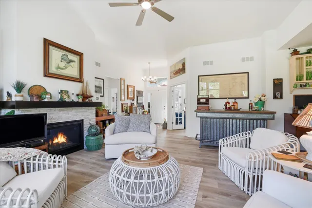 $656,900 | 842 Medina Drive, Mukwonago, WI 53149