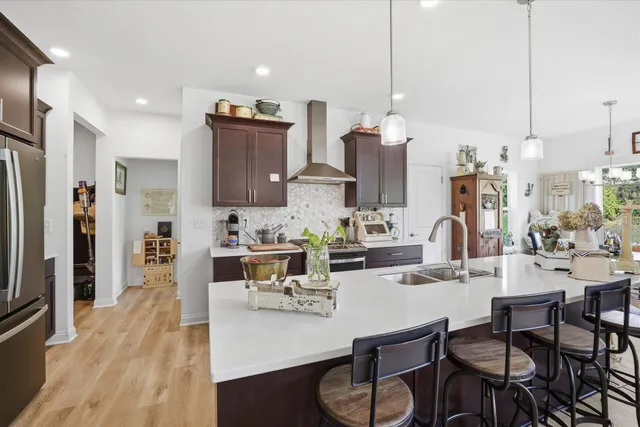 $656,900 | 842 Medina Drive, Mukwonago, WI 53149