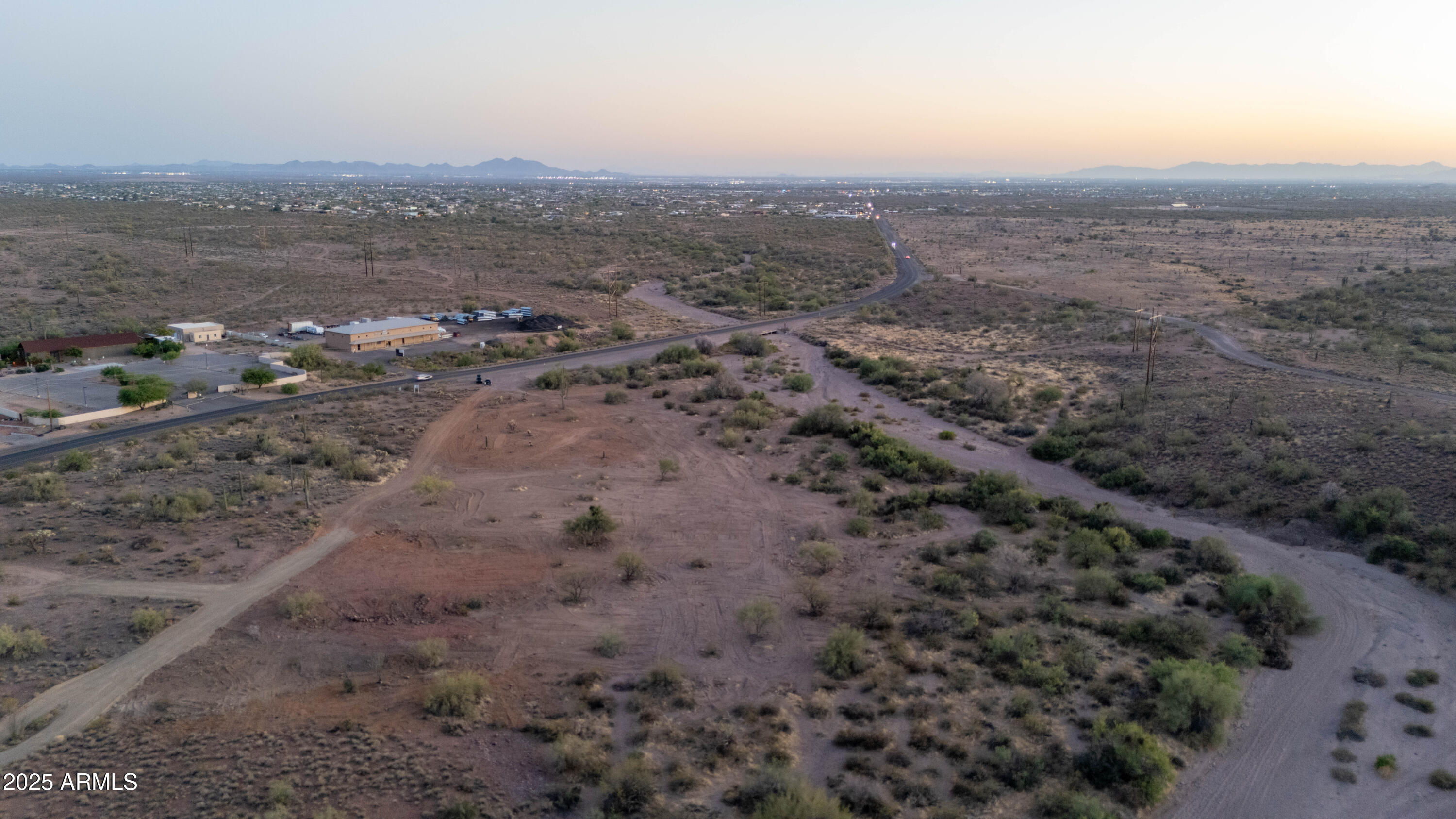 Xxx East Xxx E Compound Trail, Unit E Apache Junction, AZ 85119 - Photo 12 of 14 a view of a city with ocean view