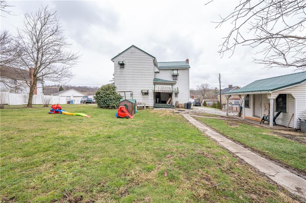 912 Maple Street Ruffs Dale, PA 15679 - Photo 21 of 34