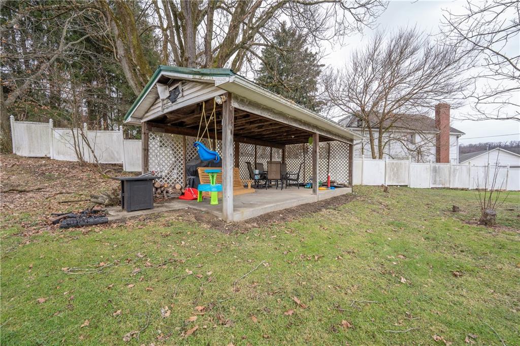 912 Maple Street Ruffs Dale, PA 15679 - Photo 25 of 34