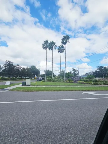 a view of a tennis court