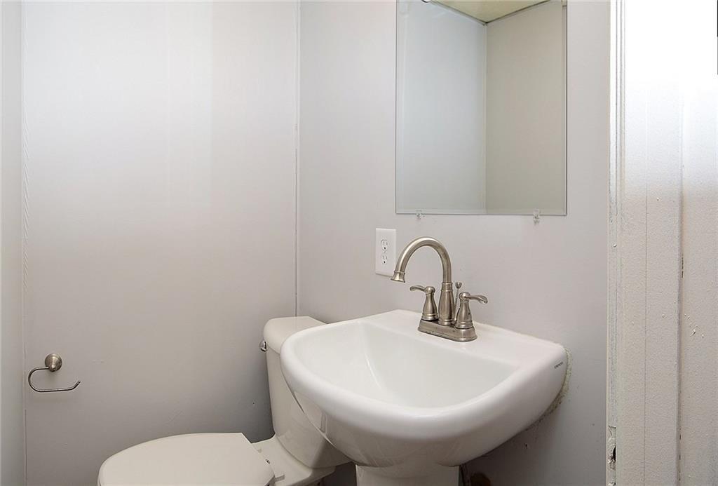 10808 Ruckle Street Indianapolis, IN 46280 - Photo 18 of 26 Gallery Image 18