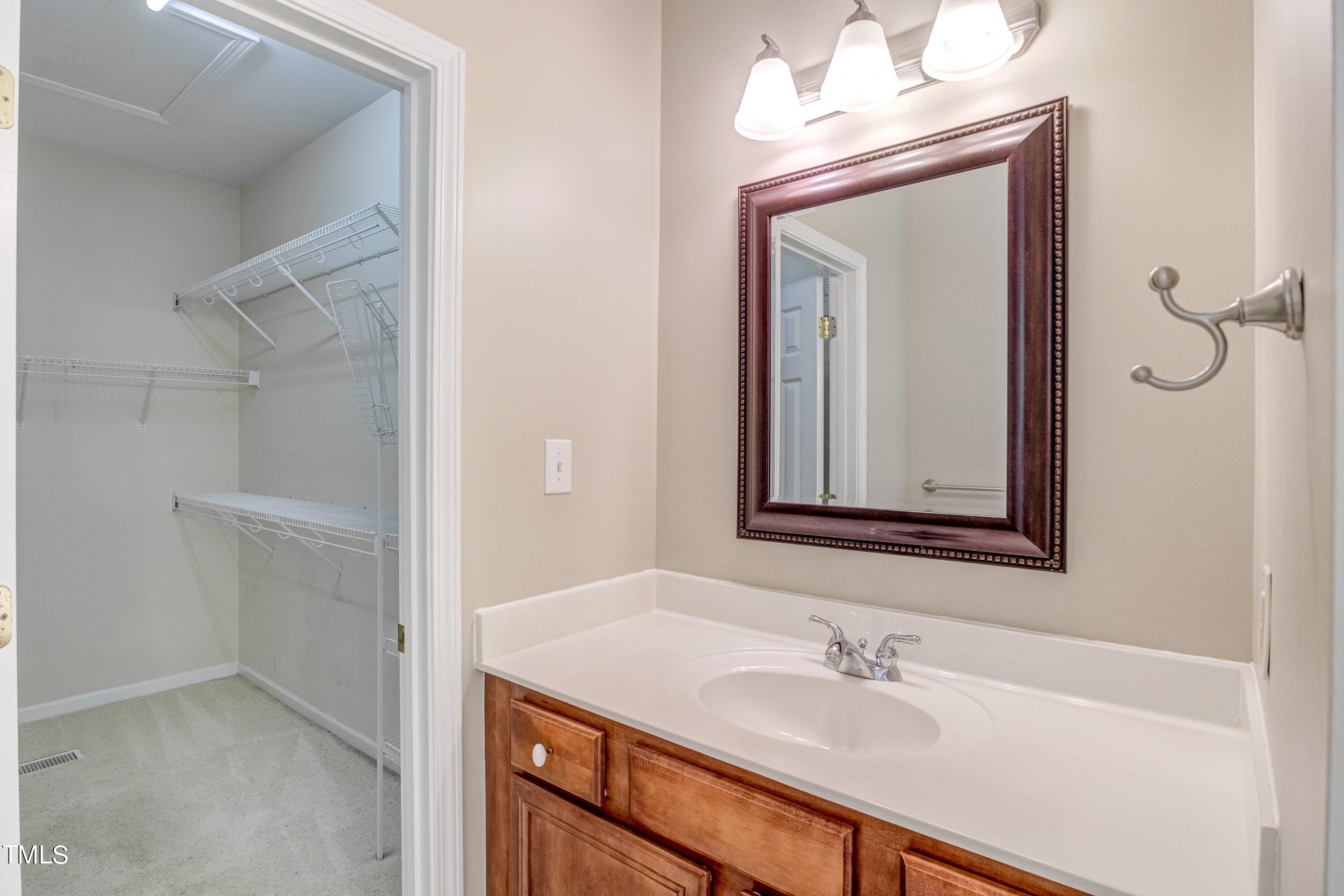 104 Beckford Road Cary, NC 27518 - Photo 24 of 52 42-104-Beckford-48