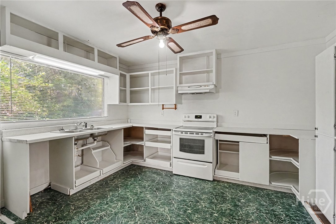 185 Bellview Street Winder, GA 30680 - Photo 10 of 27 Gallery Image 10