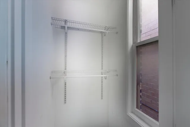 $2,400 | 1322 West Ohio Street, Unit 2R, Chicago, IL 60642